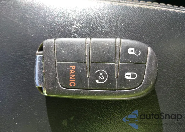 3C4NJCBB1JT460680: 44457871