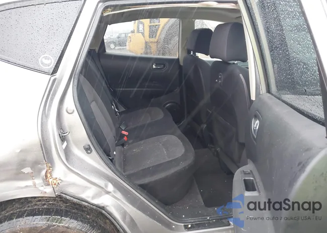 JN8AS58V28W137031: 44457954