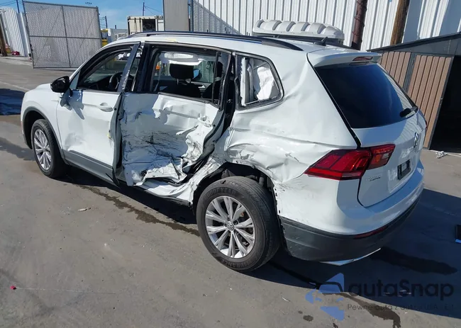 3VV1B7AX0LM132133: 44458044