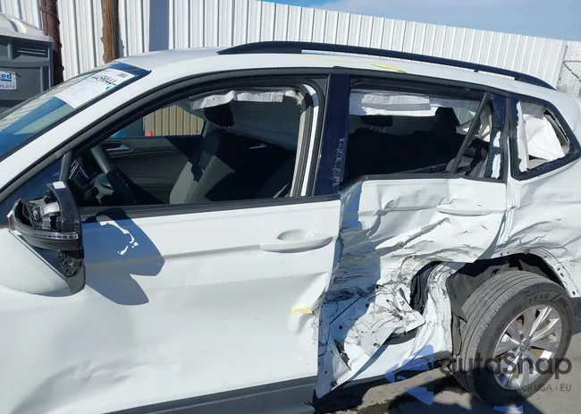 3VV1B7AX0LM132133: 44458044