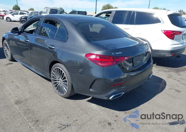 W1KAF4GB6PR102447: 44458229