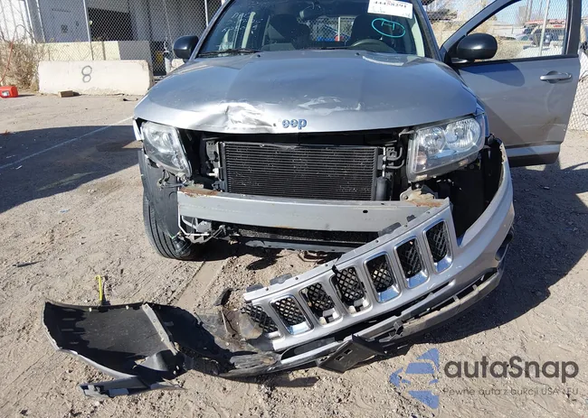 1C4NJDBB4GD756023: 44458291