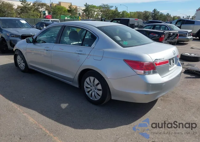 1HGCP2F35CA229375: 44457366