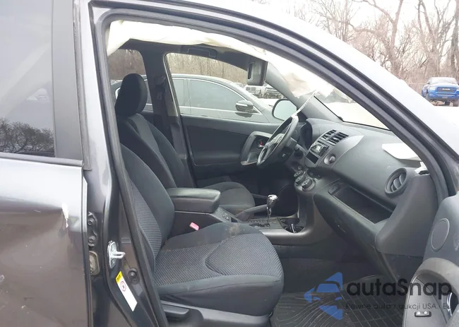 JTMRK4DV1B5099870: 44457429