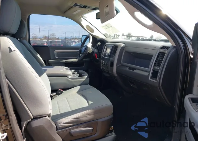 3C6JR6AT7EG115291: 44457445