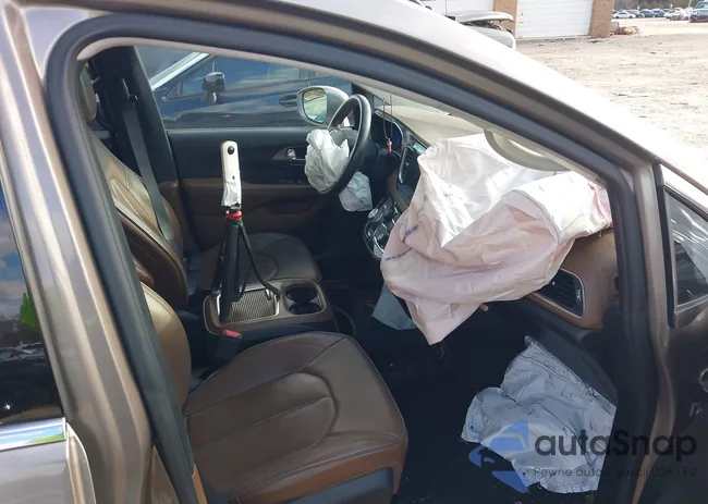 2C4RC1GG0HR561257: 44457534