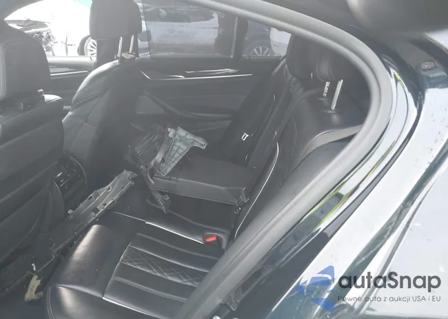 WBAJB9C59KB287904: 44457561