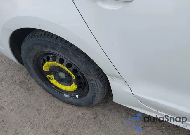 3VWD17AJ9EM328601: 44458754