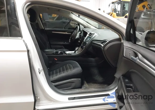 3FA6P0H74ER268036: 44458774