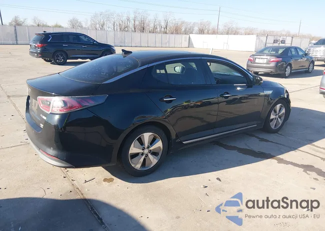 KNAGN4AD7F5087624: 44458776