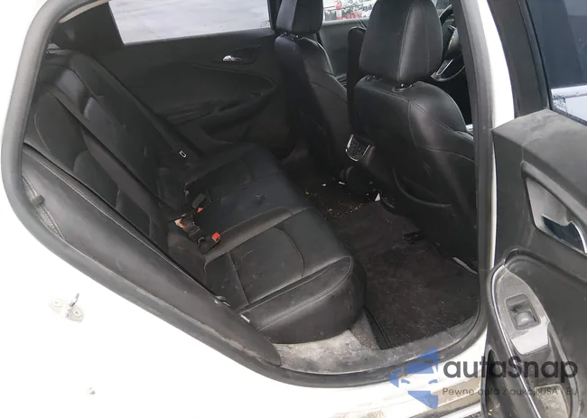 1G1ZE5ST2GF186444: 44458918