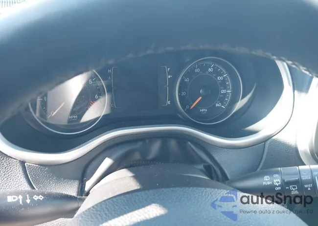 1C4PJLCBXFW565839: 44458934