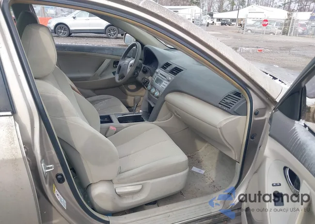 4T1BE46K09U803855: 44458968