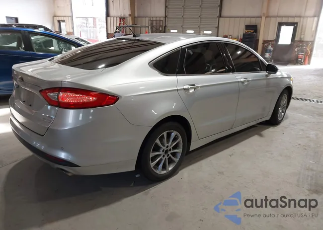 3FA6P0HD5FR251530: 44459019