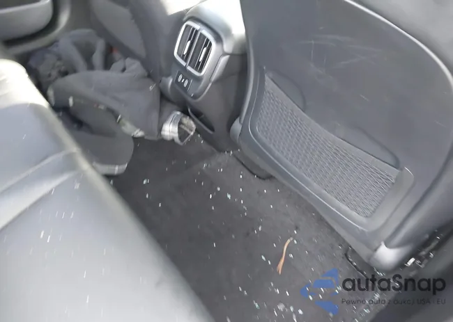 KMHM34AA3PA037731: 44459128