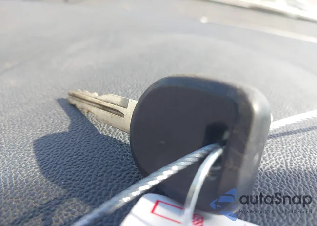 4A4AP3AU5EE001098: 44459194