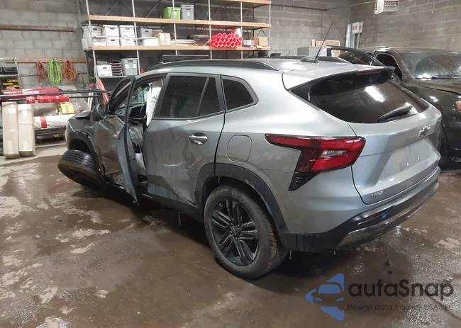 KL77LKE28RC024051: 44459246