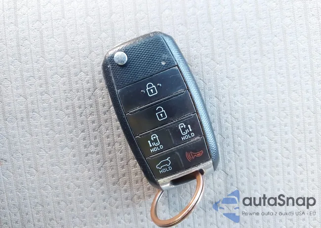 KNDMB5C17G6091563: 44459321