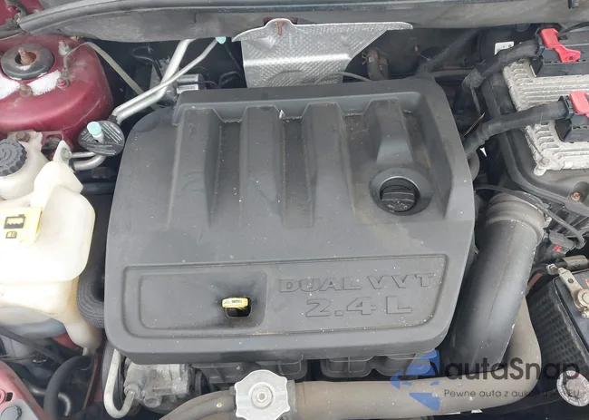 1C4NJDBB8CD525572: 44458341