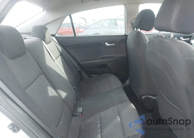 3KPA24AD4LE359516: 44458362