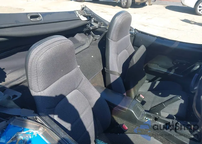 JM1NA3514N0320743: 44458404