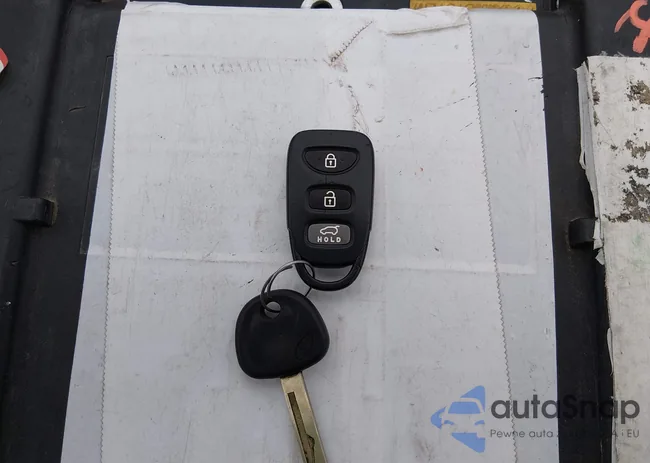 KMHTC6AD6FU223844: 44458477