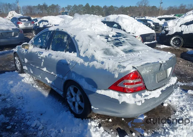 WDBRF52H96A835862: 44458673