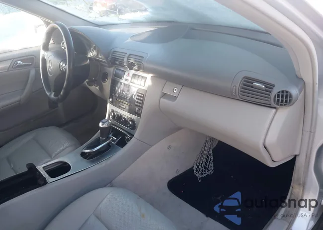 WDBRF52H96A835862: 44458673