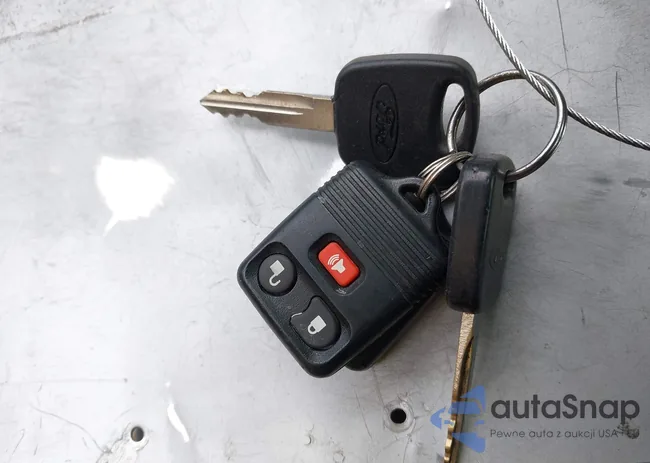 1FMNU43S41EC73005: 44458699