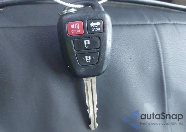 2T1BURHE1GC512075: 44458710