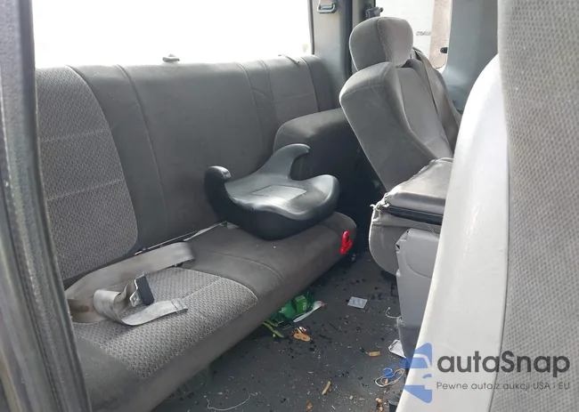 1FTNX21F82EC44193: 44459779