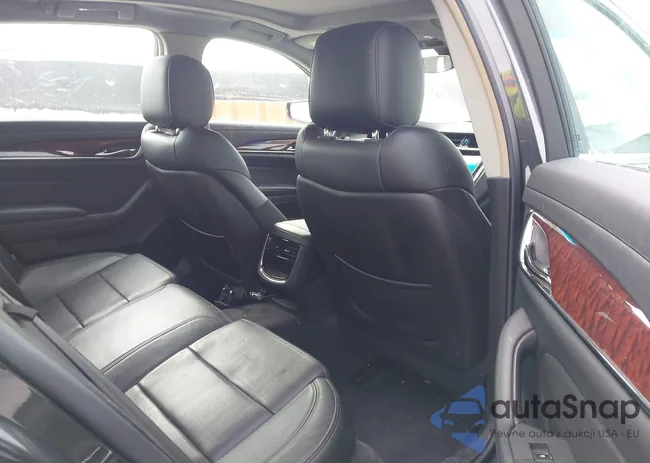 1G6AX5S35F0139198: 44459845