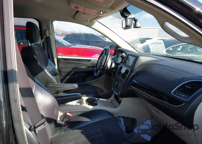 2C4RC1CG3ER330158: 44459852