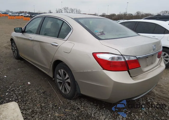 1HGCR2F38FA121203: 44459861