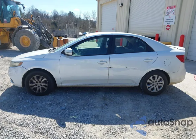 KNAFU4A23C5618844: 44459930