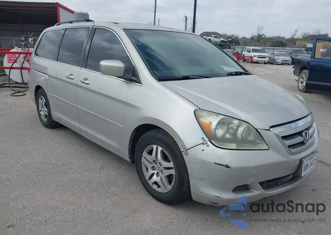 5FNRL38405B026324: 44460116