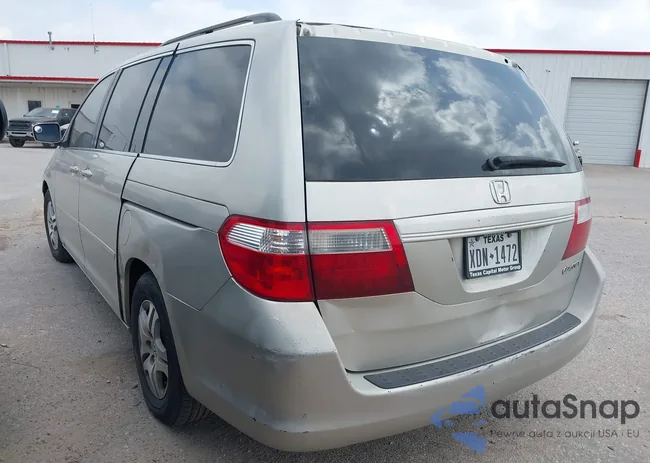 5FNRL38405B026324: 44460116