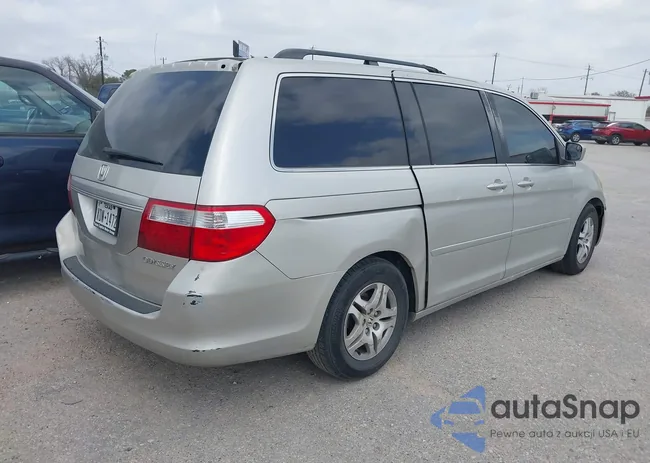 5FNRL38405B026324: 44460116