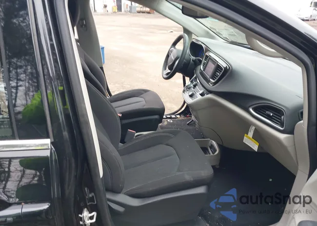 2C4RC1CGXRR135518: 44460165