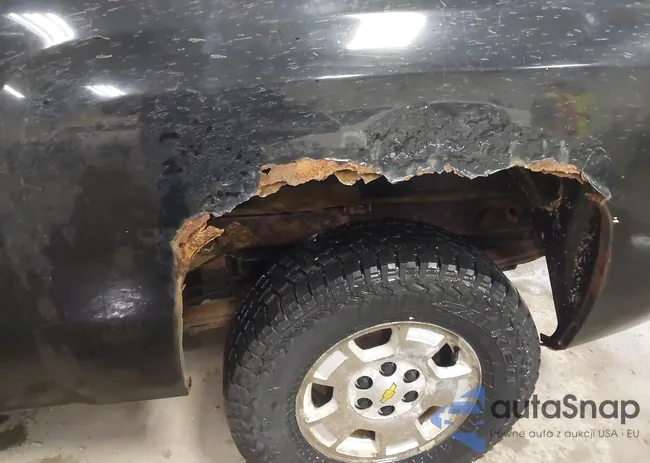 1GCSKSE33AZ157018: 44460274