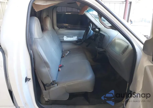 1FTRF2768WNB61509: 44460282