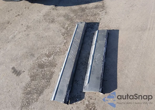 JM3TCBDY2M0506541: 44460304