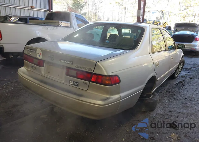 4T1BF28K1WU070547: 44459350