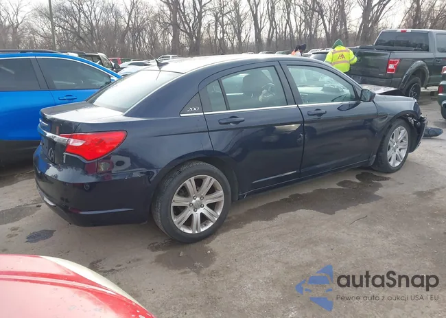 1C3CCBAB6DN706080: 44459392