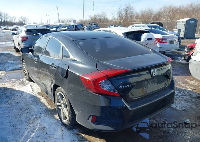 2HGFC2E56JH558399: 44459445