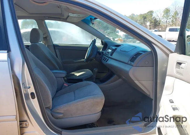 4T1BE32K74U915206: 44459536