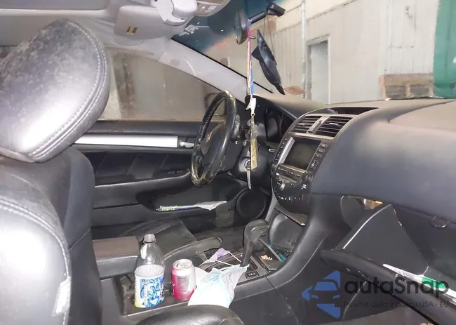 1HGCM82786A005574: 44459586