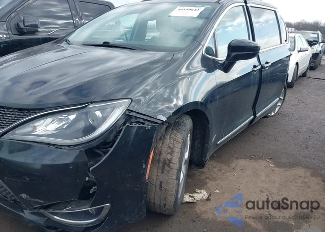 2C4RC1EG4HR533707: 44459642