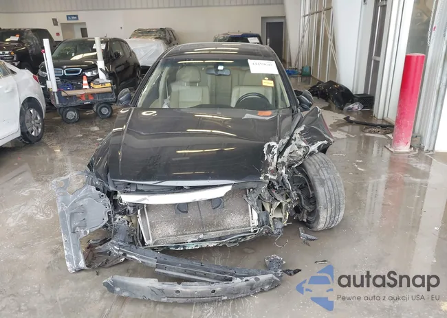 1HGCP3F89BA016848: 44459647