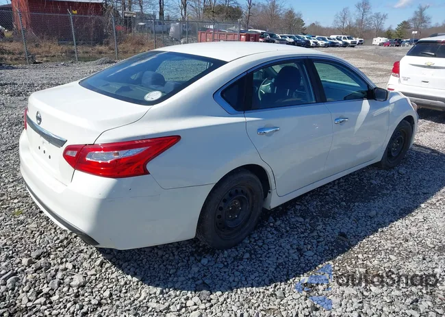 1N4AL3AP2HC209877: 44459660